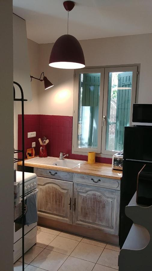 Charmant Studio A Nyons. Экстерьер фото